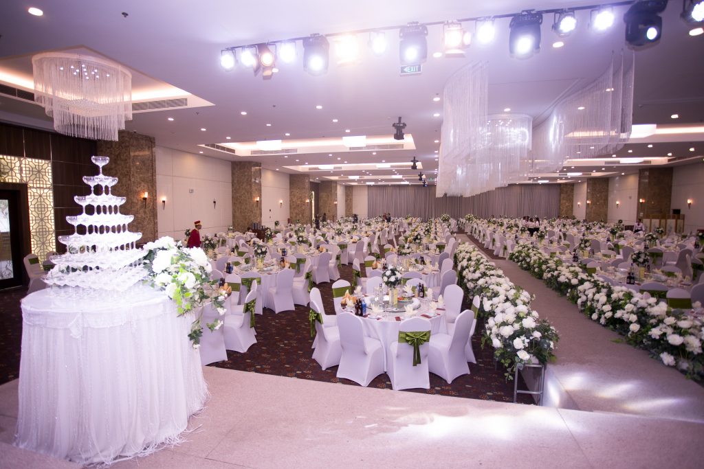Không gian tổ chức tiệc cưới được DH Event tư vấn kỹ lưỡng cho khách hàng